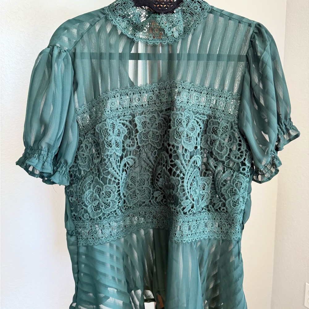 Elegant Lace emerald green women’s blouse